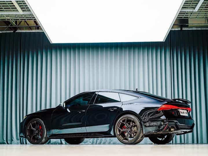 Фото 5 - Audi RS 7