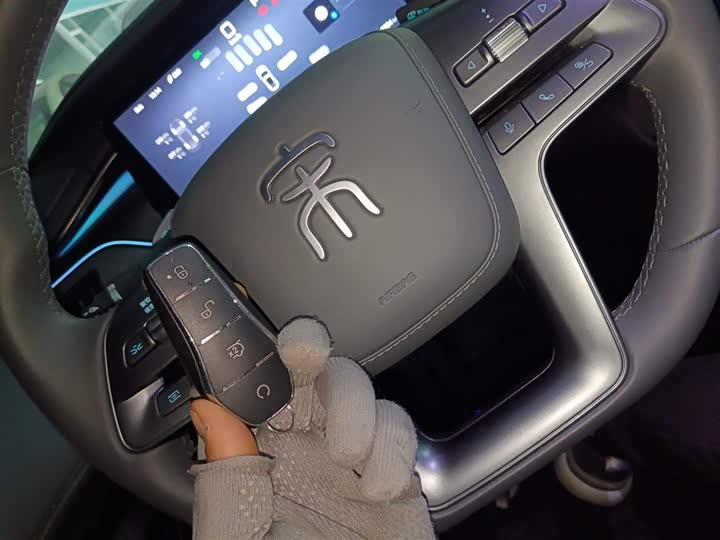 Фото 9 - BYD Song L