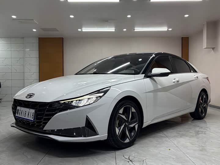 Фото 1 - Hyundai Elantra N line