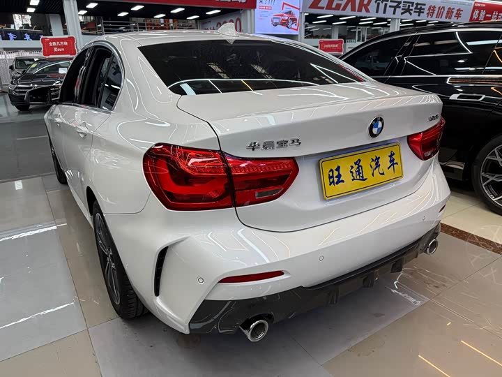 Фото 4 - BMW 1 Series