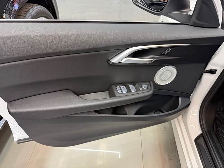 Фото 7 - BMW 1 Series