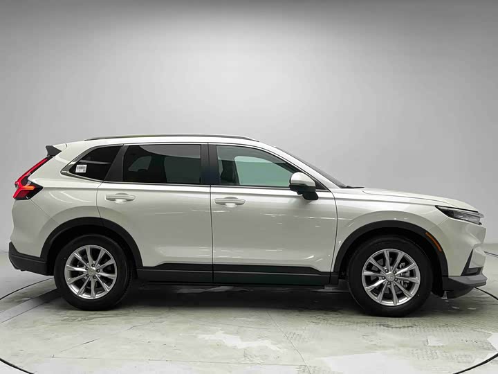 Фото 4 - Honda CR-V