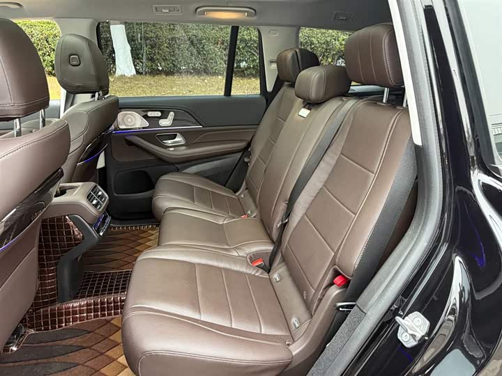 Фото 9 - Mercedes-Benz GLS-Class