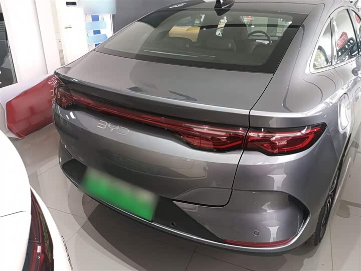 Фото 6 - BYD Qin L