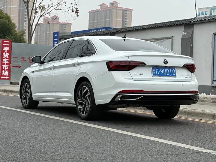 Фото 6 - Volkswagen Sagitar L