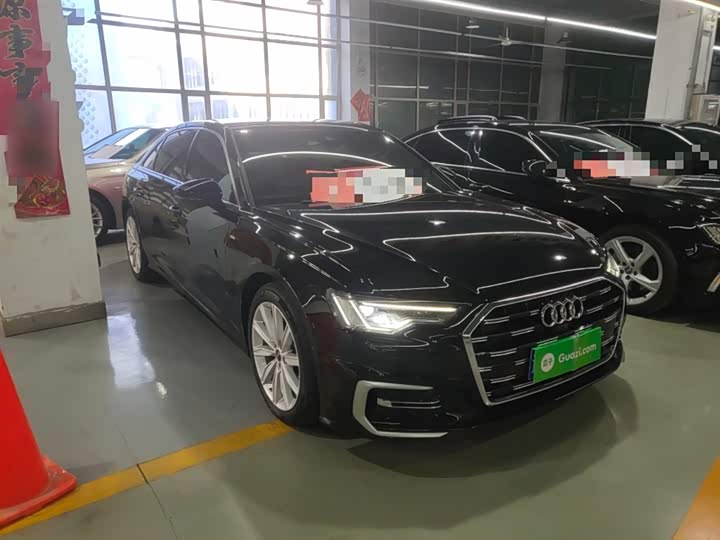 Фото 4 - Audi A6L