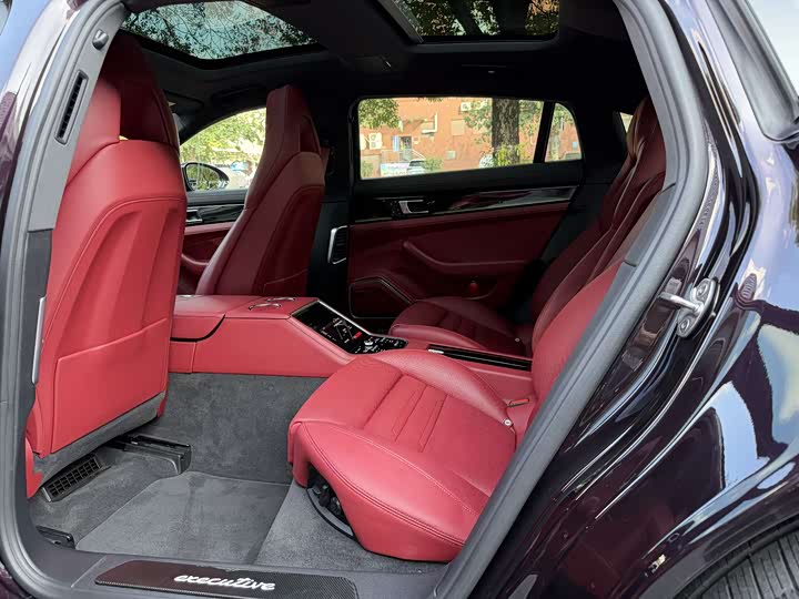 Фото 6 - Porsche Panamera