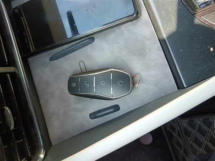 Фото 9 - BYD Seal 06 GT