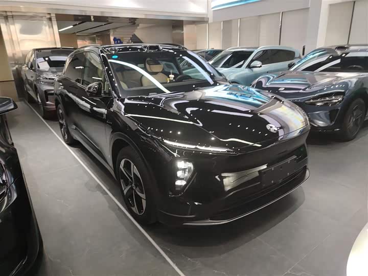 Фото 4 - Nio ES6