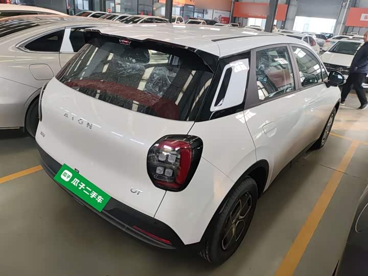 Фото 7 - GAC Aion UT