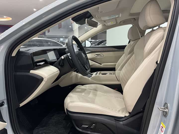 Фото 8 - BYD Qin L