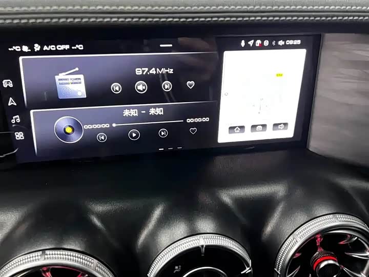 Фото 5 - Tank 300