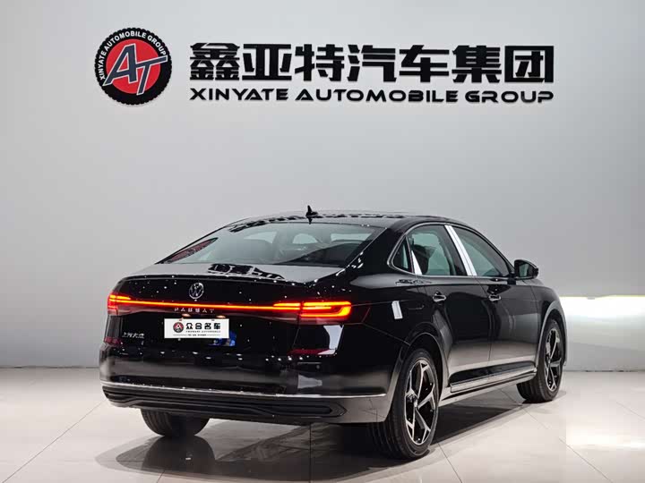 Фото 7 - Volkswagen Passat