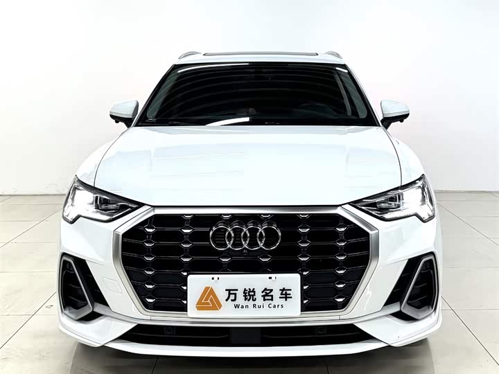 Фото 2 - Audi Q3