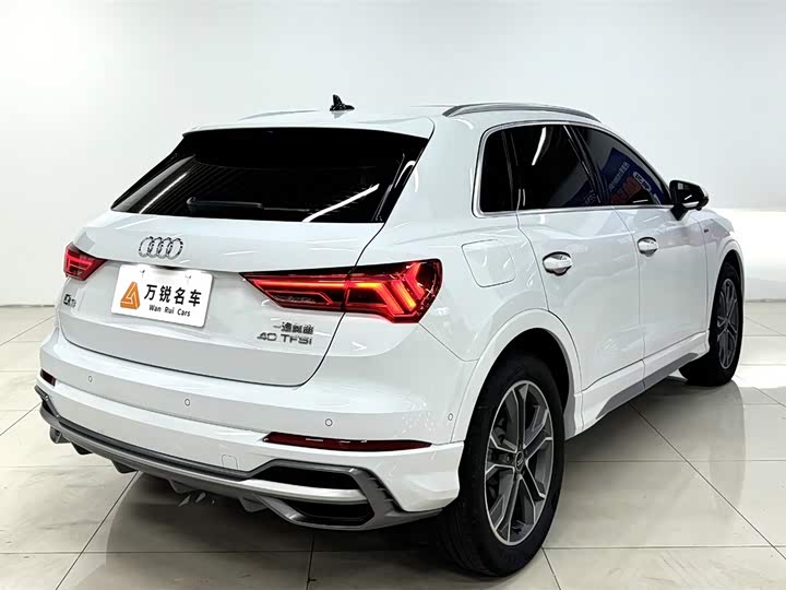 Фото 3 - Audi Q3