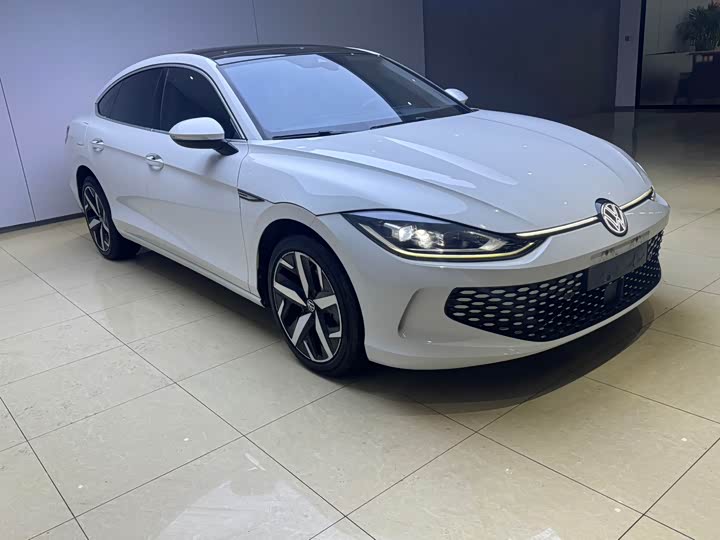 Фото 3 - Volkswagen Lamando L