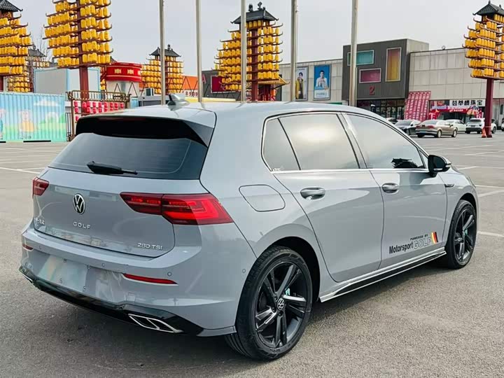 Фото 9 - Volkswagen Golf