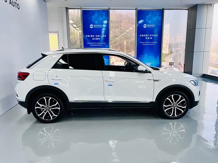 Фото 5 - Volkswagen T-Roc