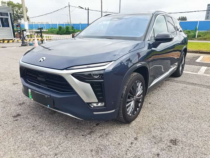 Фото 1 - Nio ES8