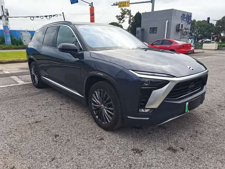 Фото 3 - Nio ES8