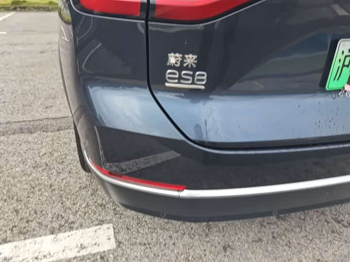 Фото 7 - Nio ES8