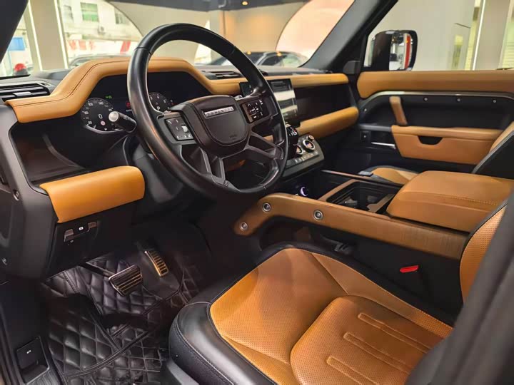 Фото 3 - Land Rover Defender