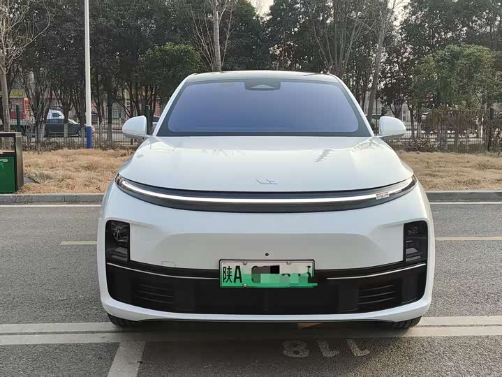 Фото 2 - LiXiang L7