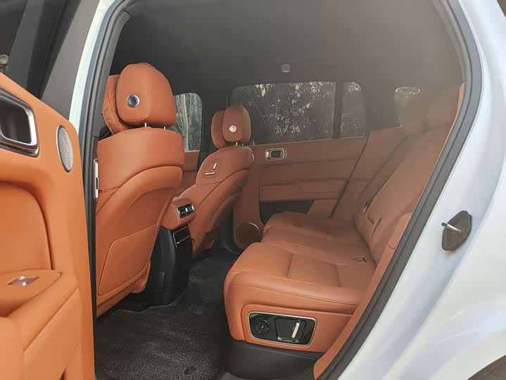 Фото 7 - LiXiang L7