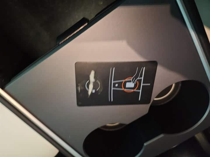 Фото 9 - Tesla Model Y