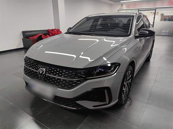 Фото 1 - Volkswagen Lavida