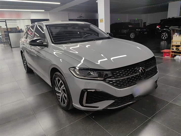 Фото 4 - Volkswagen Lavida