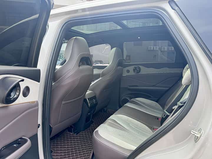 Фото 8 - BYD Frigate 07