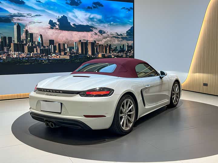 Фото 7 - Porsche 718