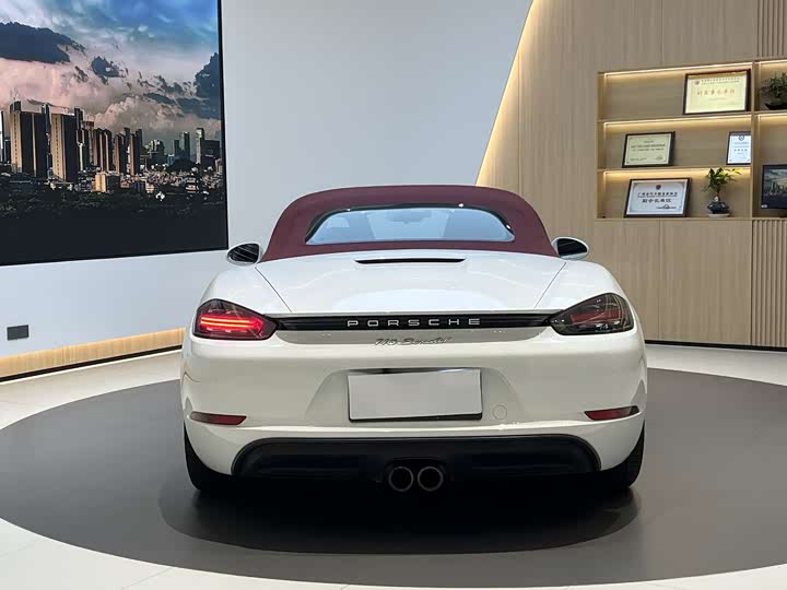 Фото 9 - Porsche 718