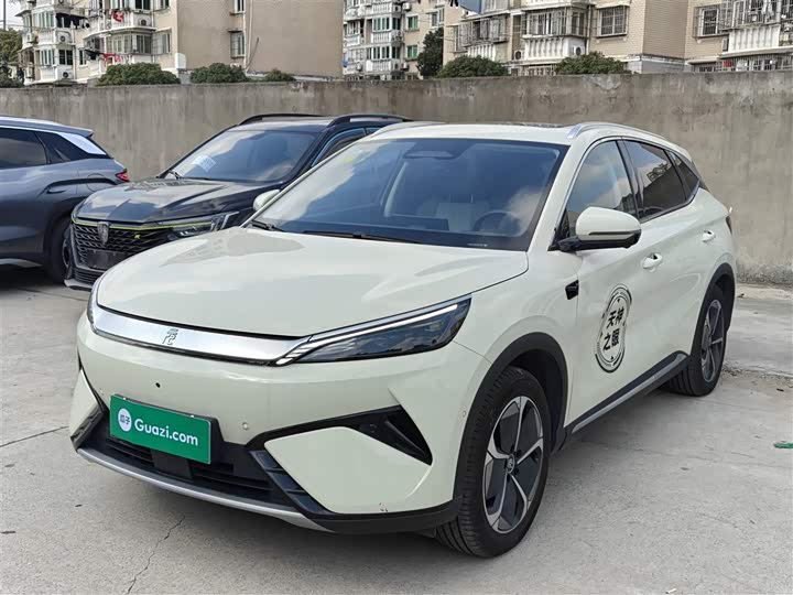 Фото 2 - BYD Yuan Plus