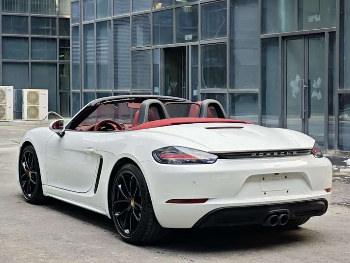 Фото 6 - Porsche 718