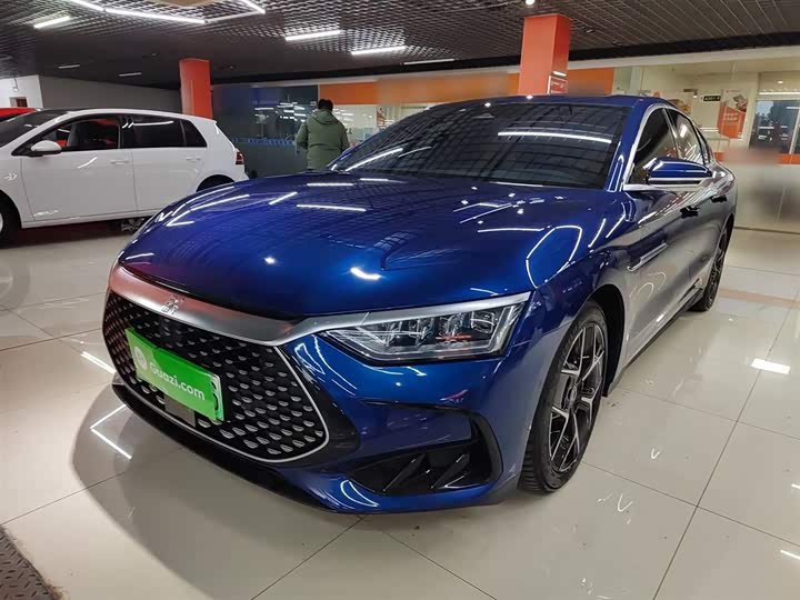 Фото 2 - BYD Han