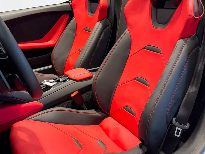 Фото 8 - Lamborghini Huracán