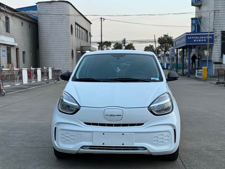 Фото 2 - Roewe Clever