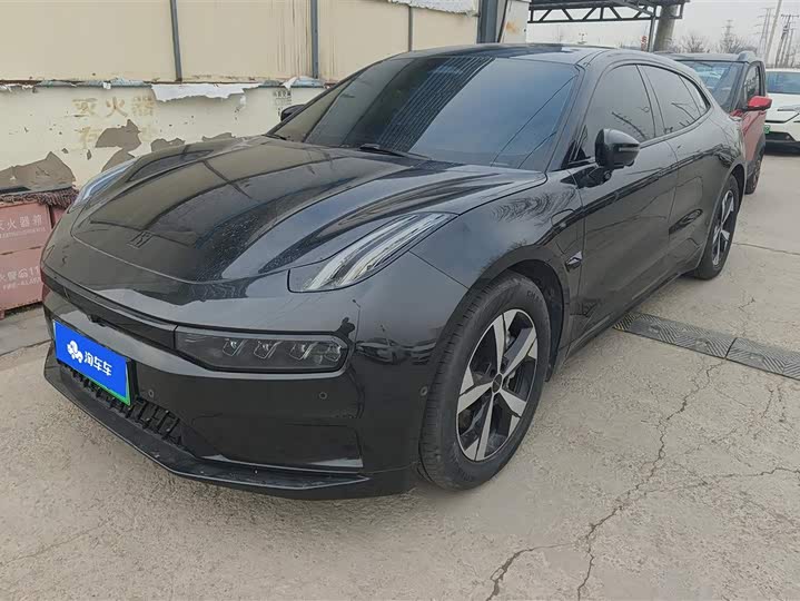 Фото 1 - Zeekr 001