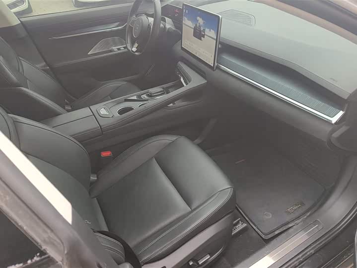 Фото 8 - Zeekr 001