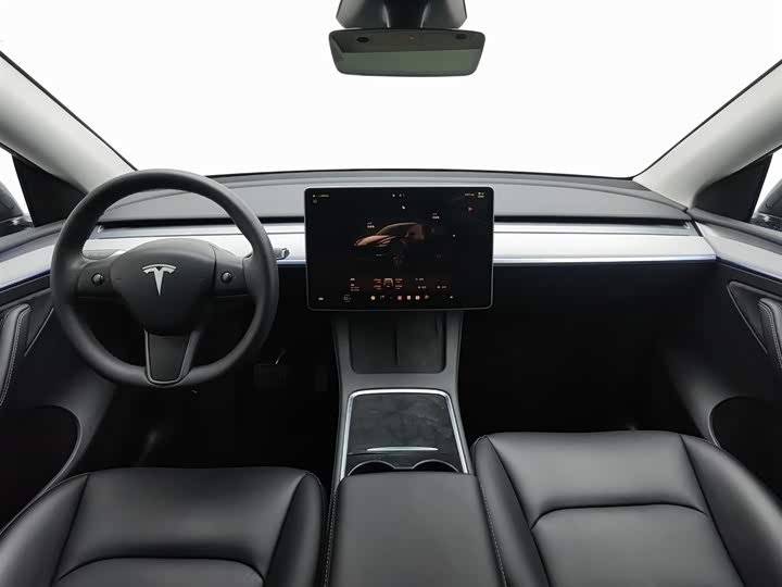 Фото 5 - Tesla Model Y