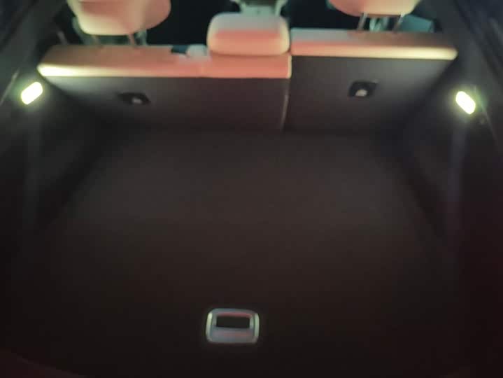 Фото 4 - Xiaomi YU7