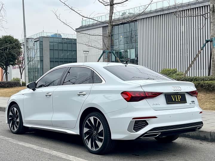 Фото 4 - Audi A3