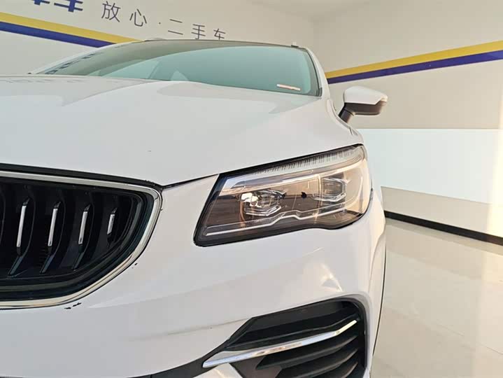 Фото 5 - Geely Emgrand GS