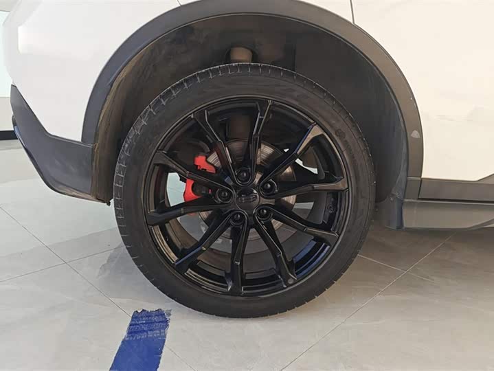 Фото 6 - Geely Emgrand GS