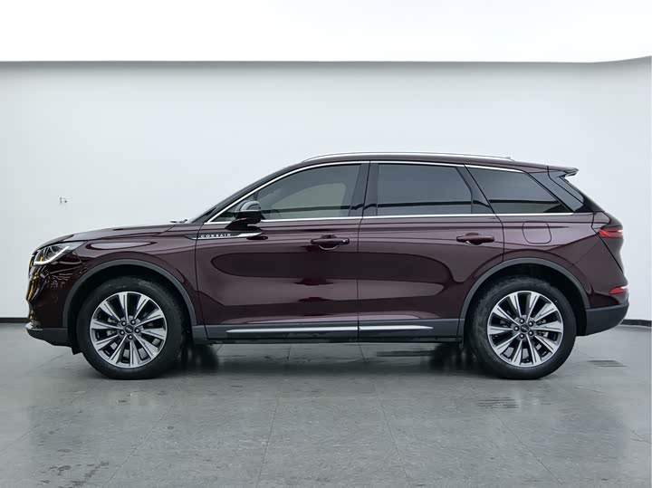 Фото 5 - Lincoln Corsair