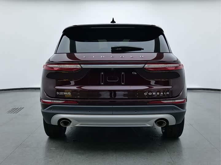 Фото 8 - Lincoln Corsair