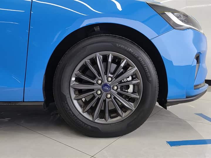 Фото 6 - Ford Focus