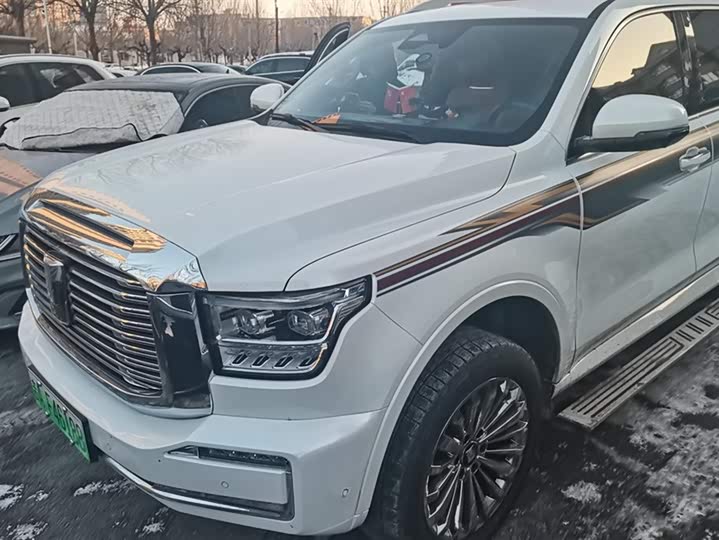 Фото 1 - Tank 500 Hybrid